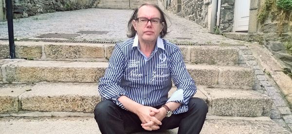 Daniel Kay et la dégustation poétique des gaufrettes de Baugin
