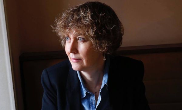 Le roman d’une effacée magnifique : «Une femme en contre-jour» de Gaëlle Josse