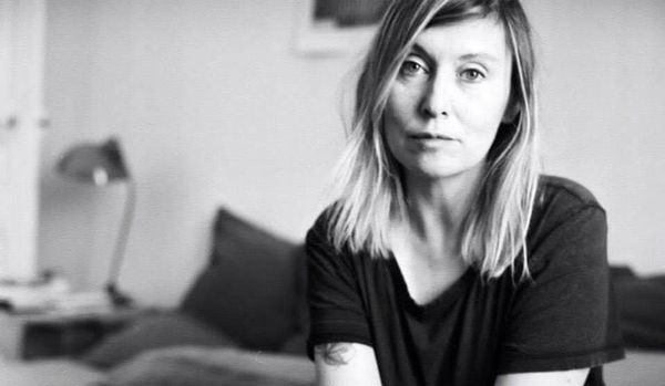 Portrait en Lettres Capitales : Lisa Balavoine