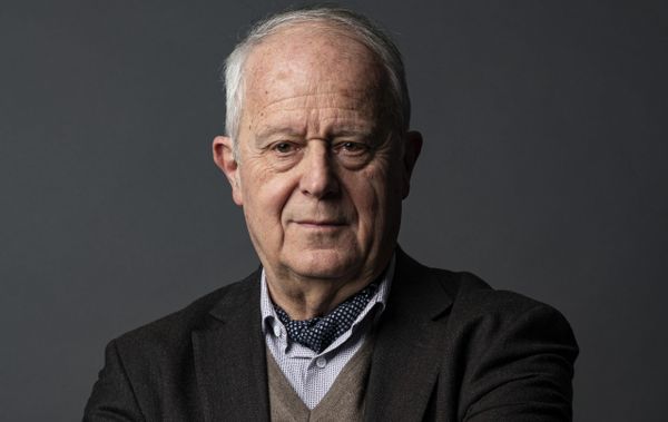 Grand entretien. Frédéric Vitoux de l'Académie française : « Toute continuité narrative d’inspiration autobiographique relève plus ou moins du mensonge »