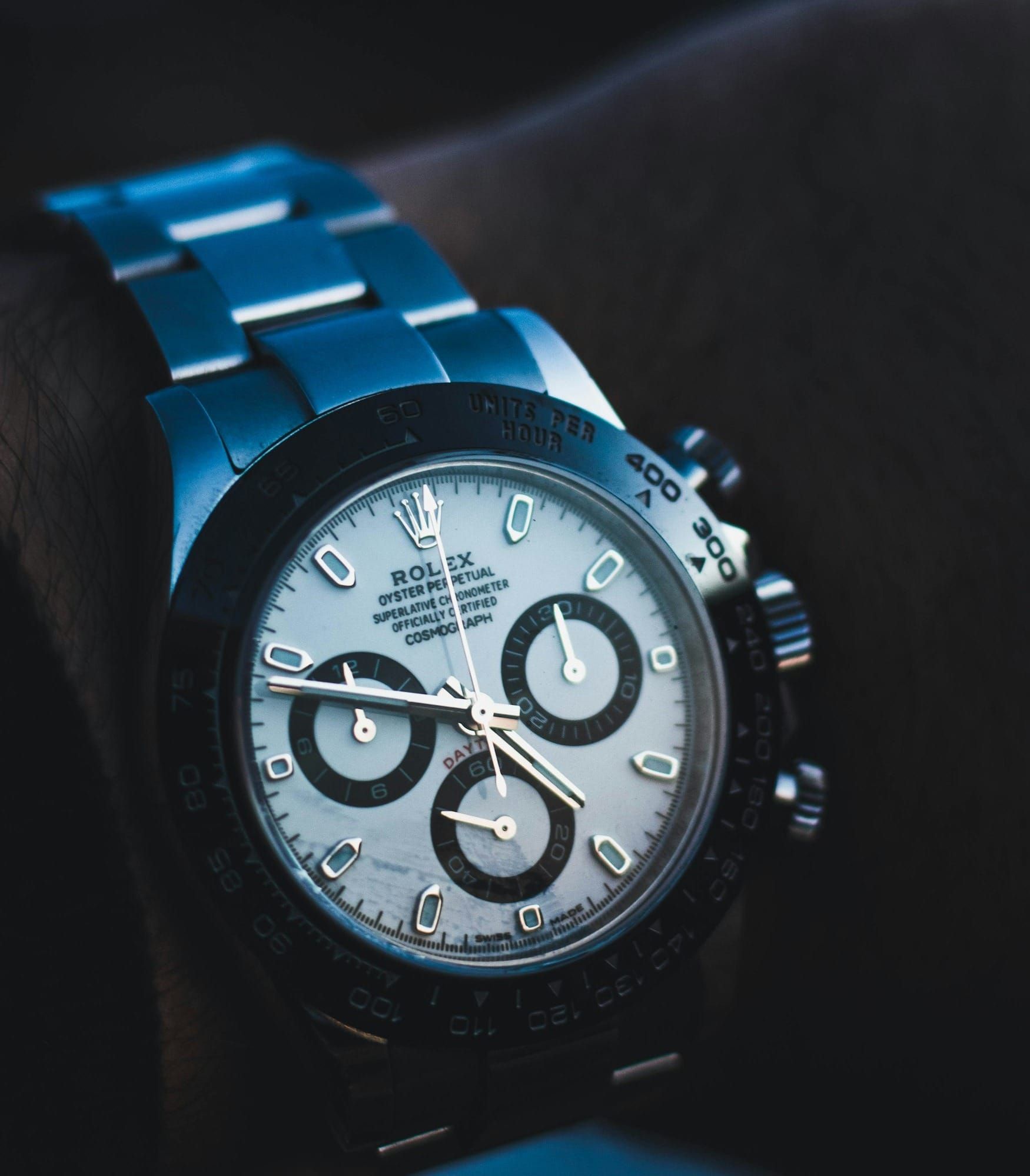 Caso #65 [Enunciado] ¿Acabará el Apple Watch con las grandes marcas de relojes como Rolex?