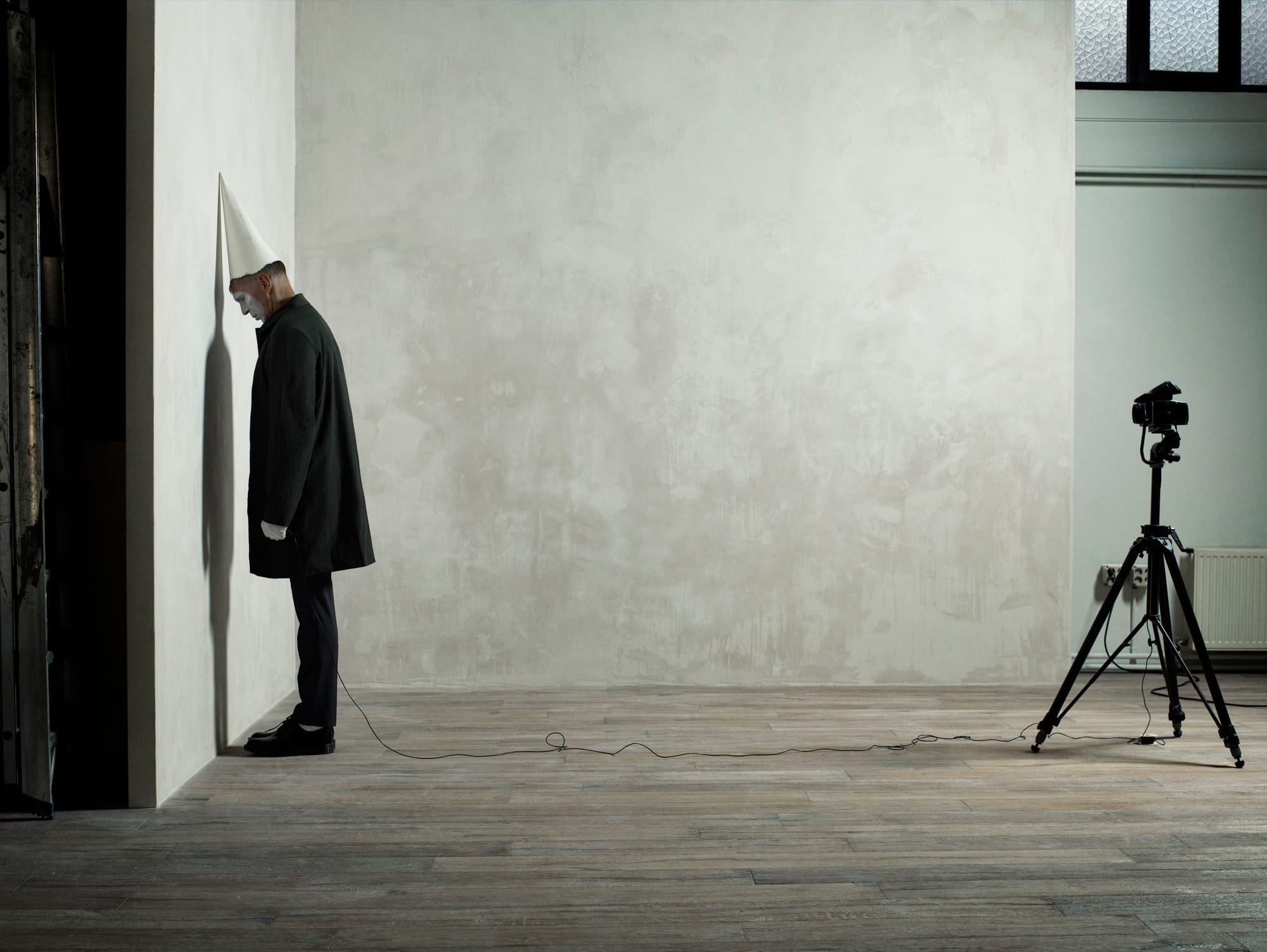 Erwin Olaf, April Fool 2020, 11.15am, 2020