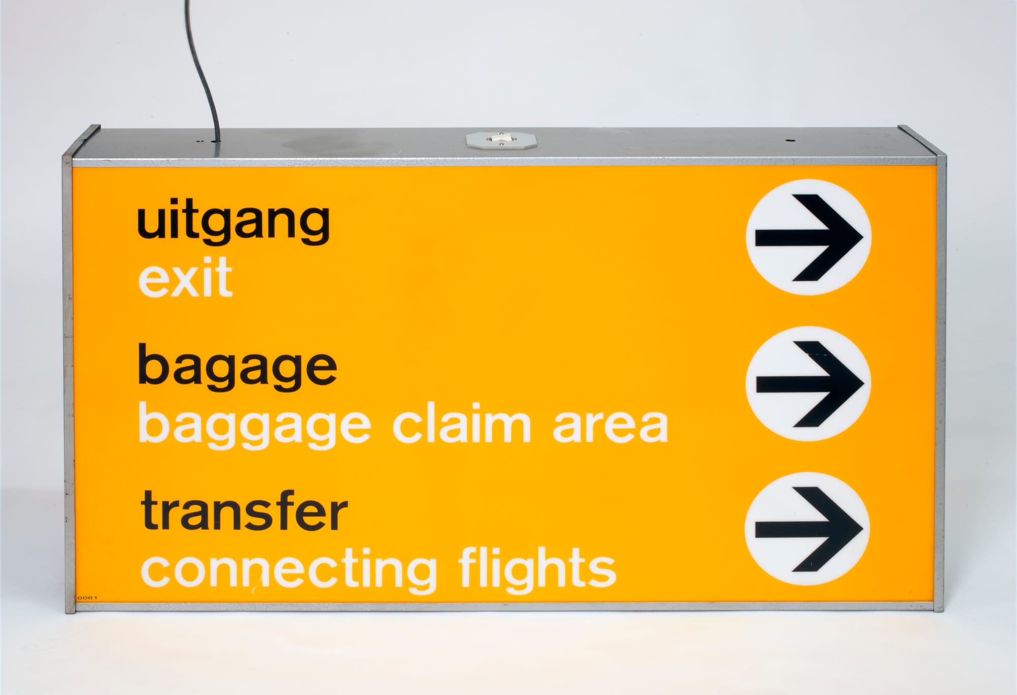 Benno Wissing and Kho Liang Ie, wayfinding for Schiphol with the new arrow, 1967