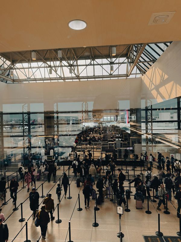 Airlines urge senators to reject bill limiting facial recognition