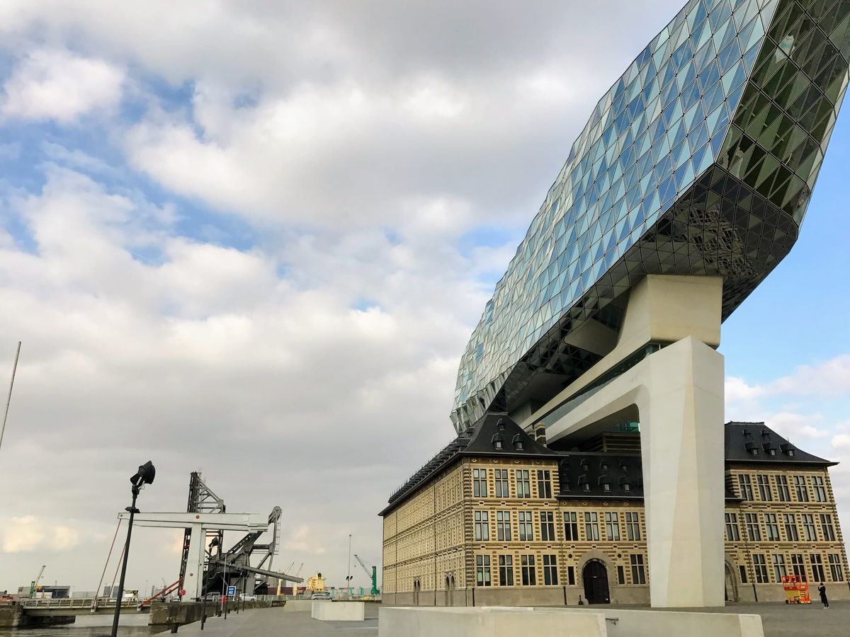 Zaha Hadid剪裁安特衛普港口新衣裳