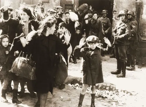 Martín Lutero y Adolfo Hitler: del Pulpito al Holocausto