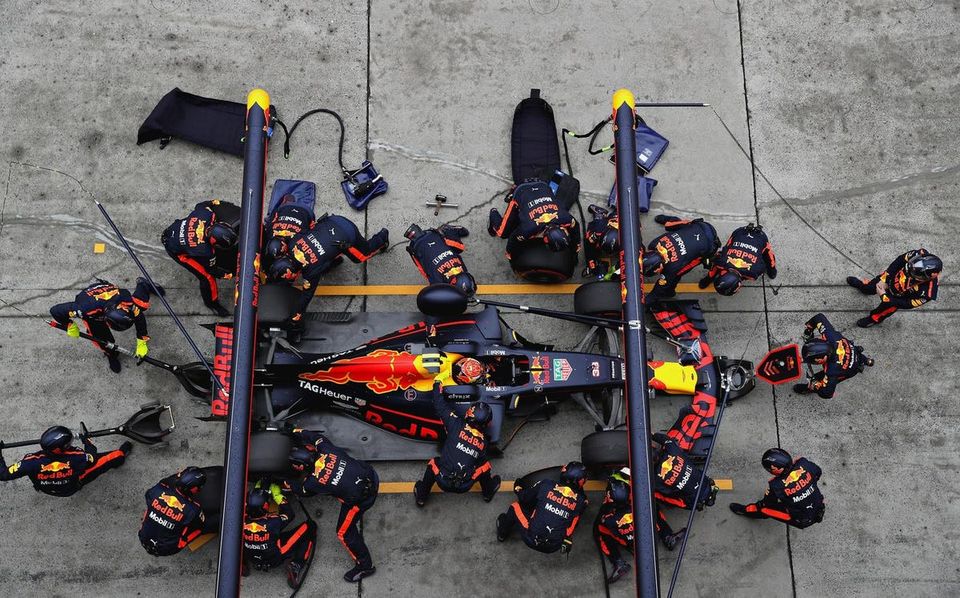 How Product Management is like F1.. hear me out!