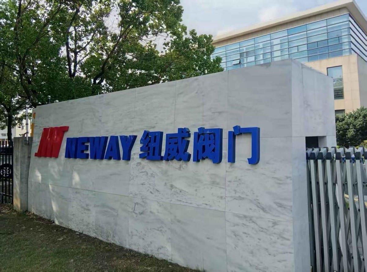 房地产可能接近见底了，是时候来看看各种茅能不能翻身？