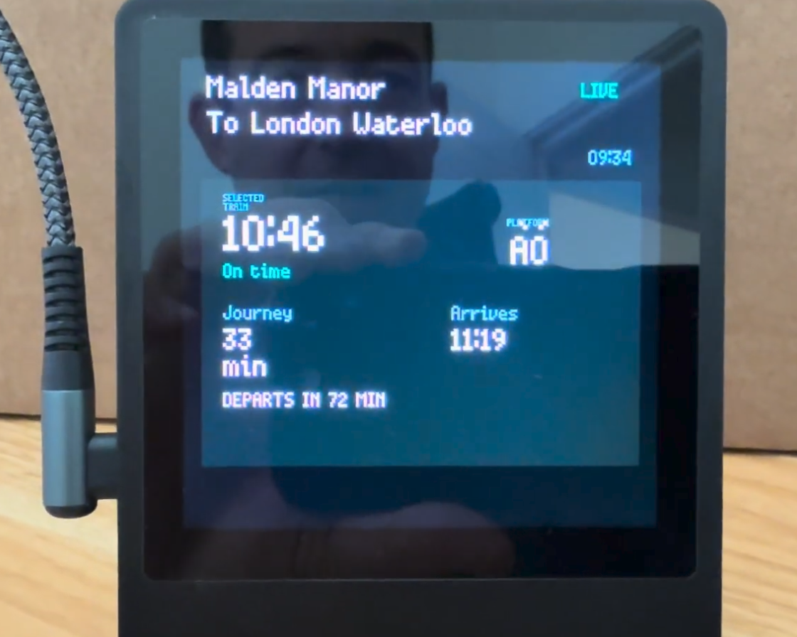 Robin Cole's Presto-powered train departure board in focused mode. Image Credit: Robin Cole