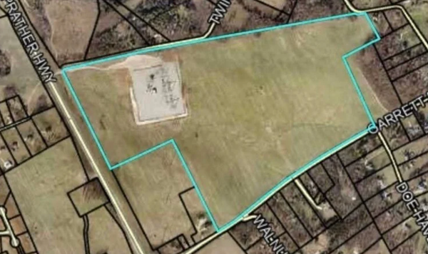 'It's not the place"; hundreds turn out to oppose proposed Meade County data center