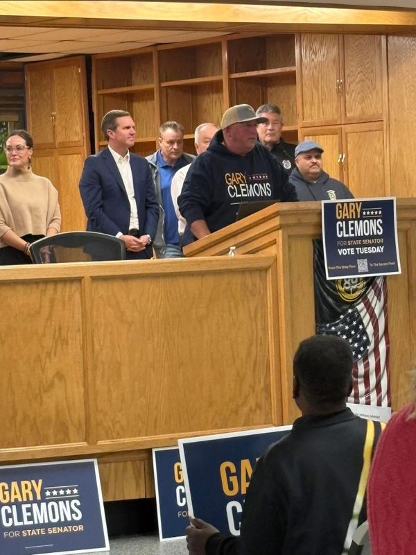Democrat Gary Clemons wins south Louisville state senate seat in special election