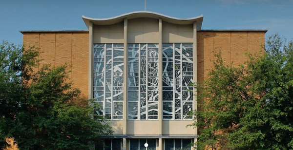 Lawsuit claims Louisville priest brushed off a worker's rape report. Now hundreds of parishioners want him gone.