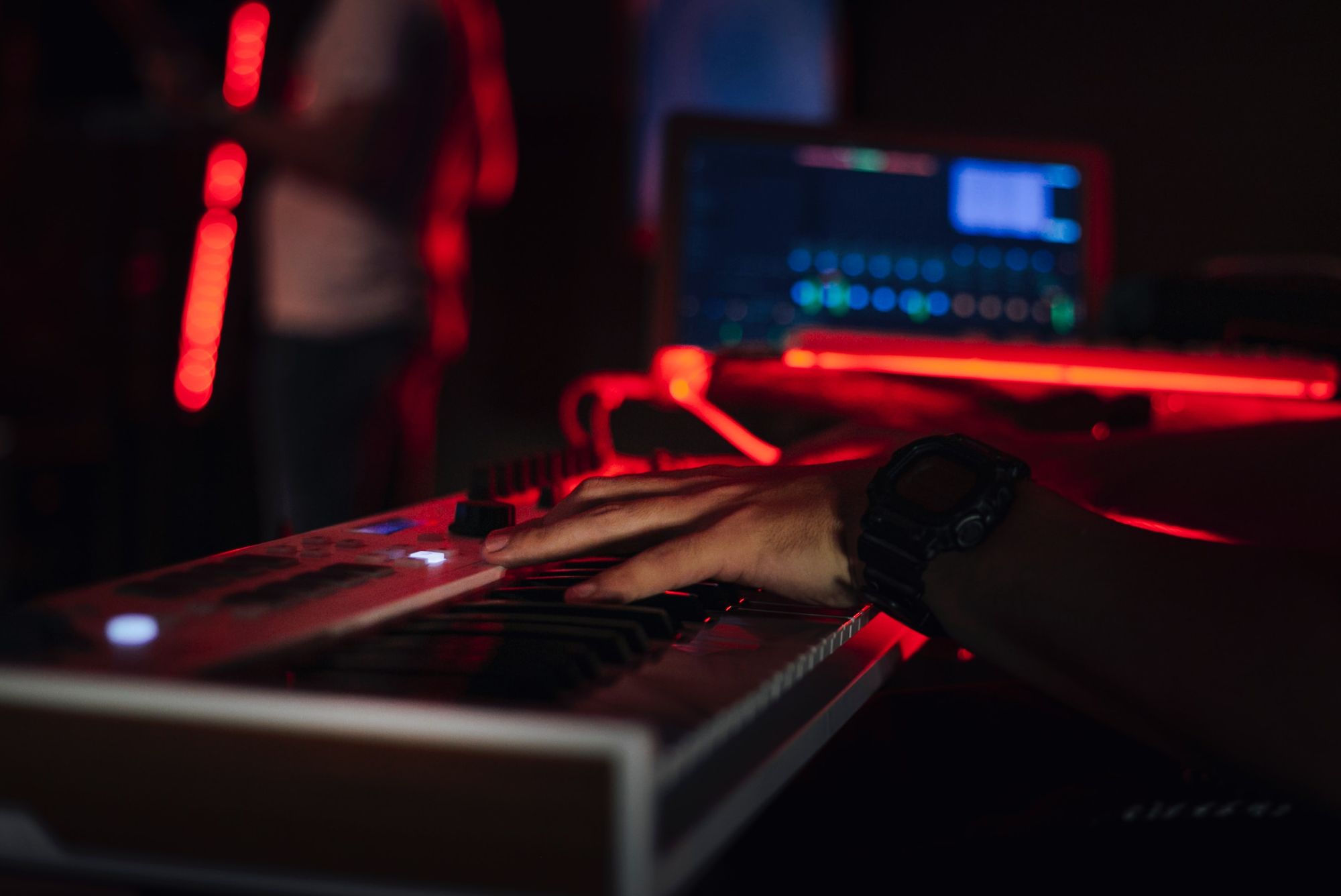 Exploration Weekly - La CRB baja la tasa mecánica de 9.1 centavos / Las ventas de catálogos musicales suben un 180% en 2021 / SoundExchange revela un pago de 235 millones de dólares para el primer trimestre de 2022