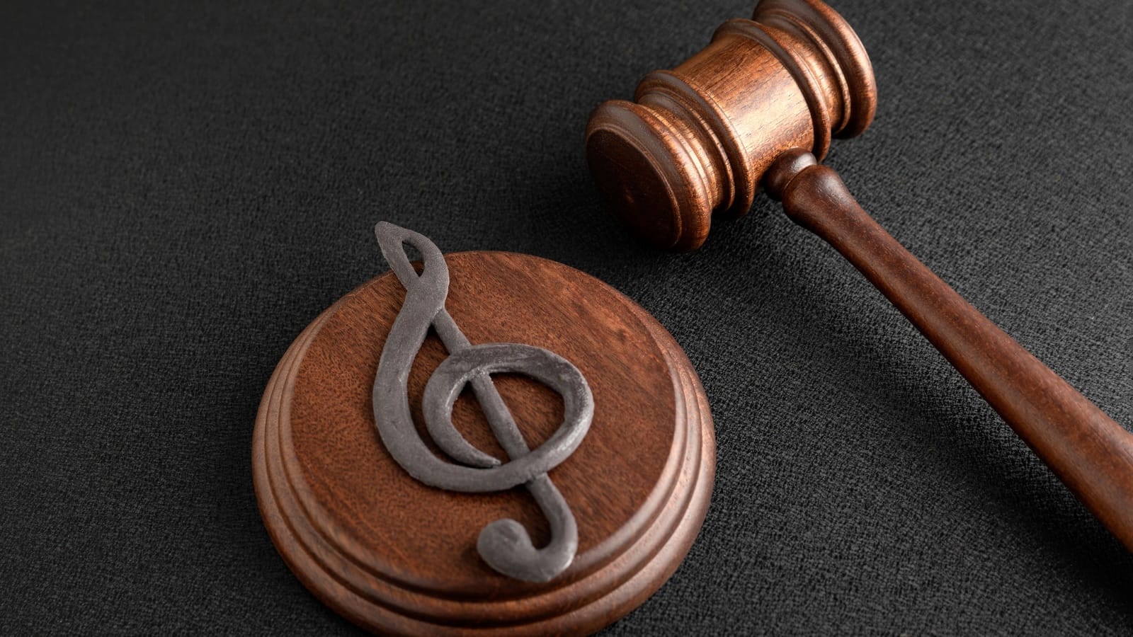 Exploration Weekly - La Oficina de Derechos de Autor de EE.UU. revisa las designaciones de MLC y DLC / La piratería de IA no forma parte del informe sobre mercados notorios de la USTR / Los ingresos publicitarios de YouTube aumentan un 15% interanual