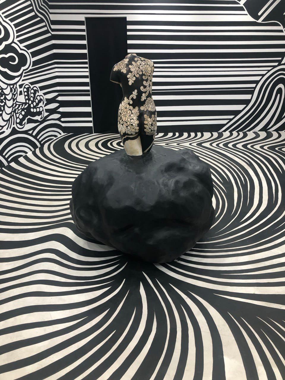 타투, 예술로의 변신_인사1길