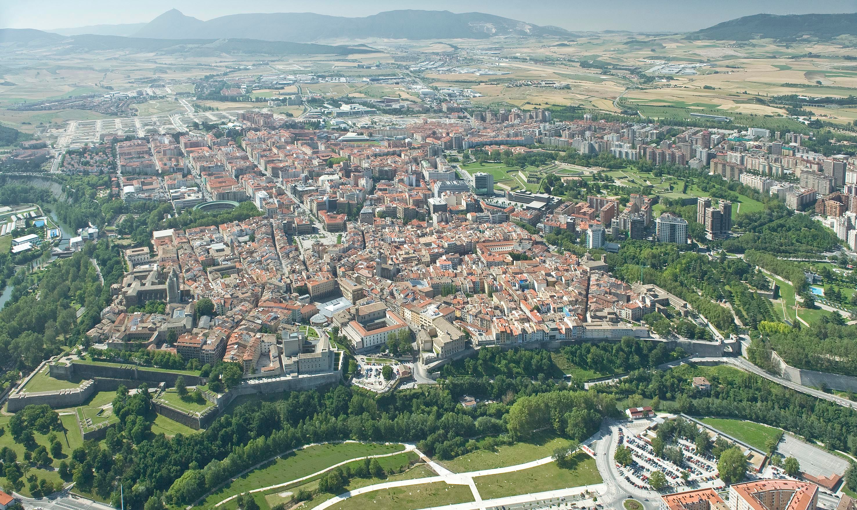 Veduta aerea di Pamplona