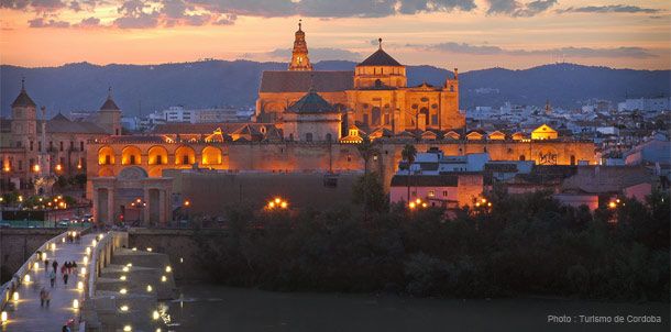 Il ponte romano e la Mezquita