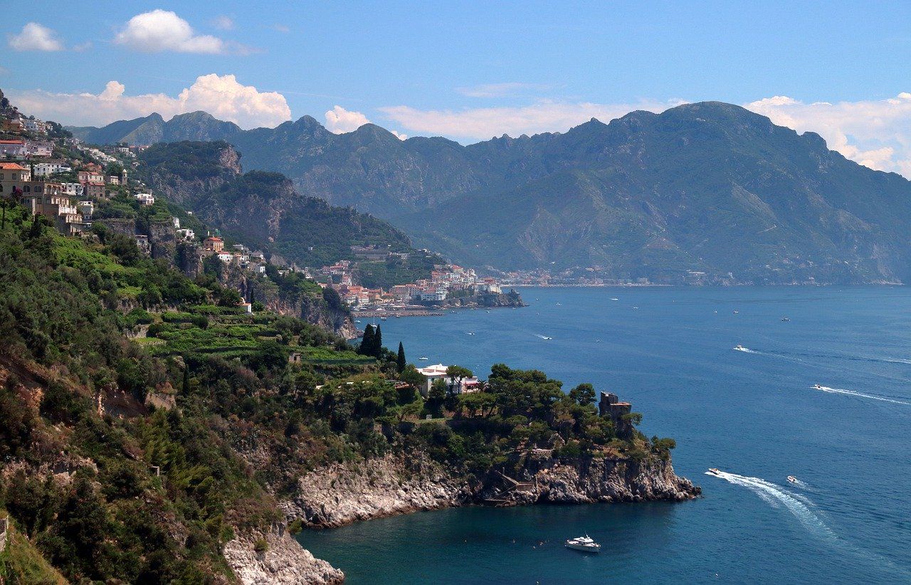vacanze al mare costa degli dei campania italia