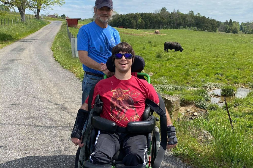 Alt incontra_dee_dee_scambio_casa, title incontra_dee_dee_scambio_casa