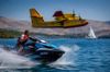 SKANDALOZNO PONAŠANJE NA MORU Osim njemačkog divljaka u zadarskoj luci, idioti jet-skijevima ometaju kanadere, a kazna košta manje od boce vina na Kornatima!