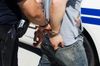 FILMSKA POTJERA U KAŠTELIMA: Opljačkao pumpu pa bježao policiji, sustigli ga i uhitili za 15 minuta!