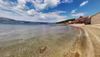ONEČIŠĆENA FEKALIJAMA Kupanje na ovoj plaži u Lumbardi se ne preporučuje!