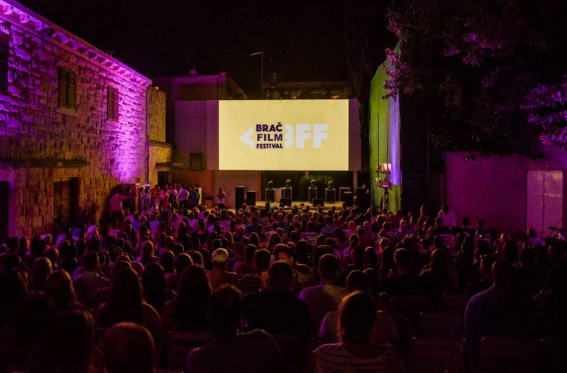 Sjajni filmovi u otočkoj idili: Evo što donosi ovogodišnje izdanje Brač Film Festivala