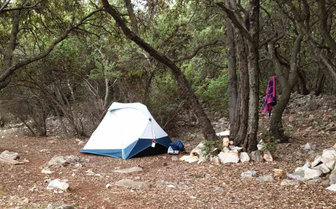 Komunalni redari u Cresu kaznili ilegalne kampiste