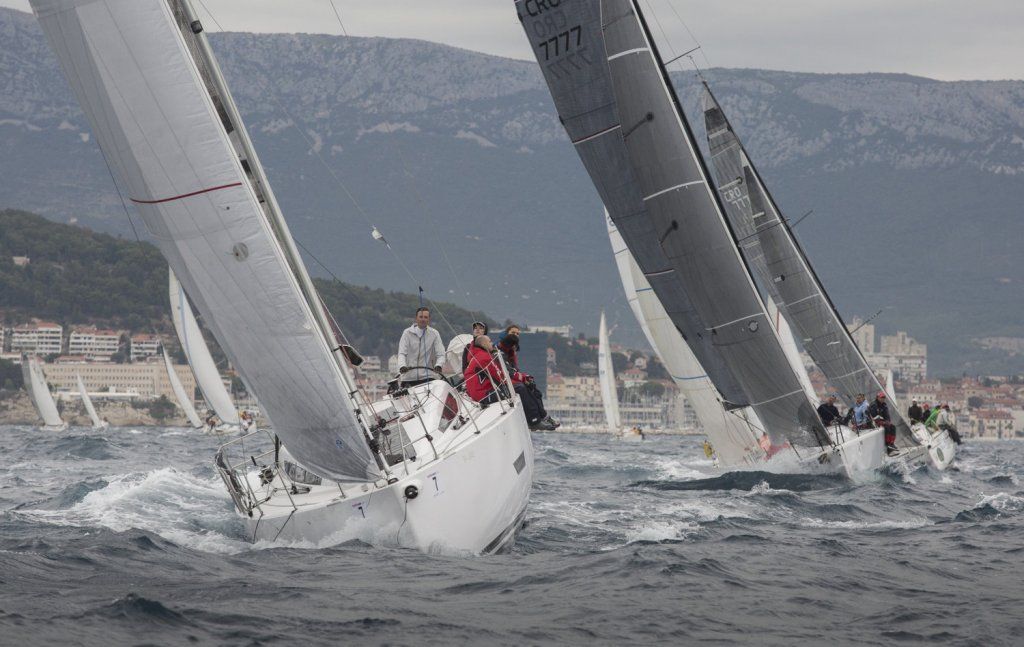 NAJPRESTIŽNIJA REGATA Na Vis stiže više od dvije tisuće jedriličara!