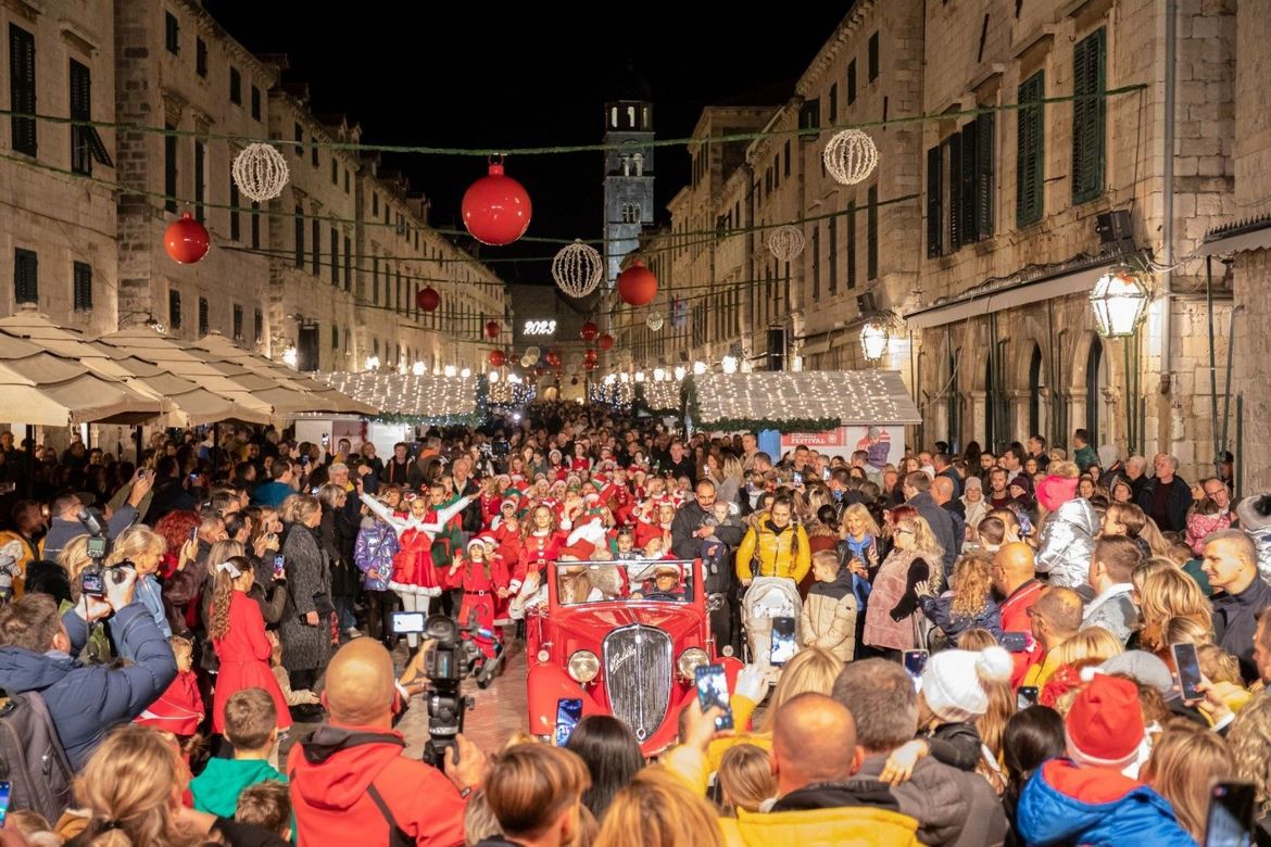 Na dan otvaranja Zimskog festivala Dubrovnik zabilježio 48 posto više noćenja u odnosu na 2019. godinu