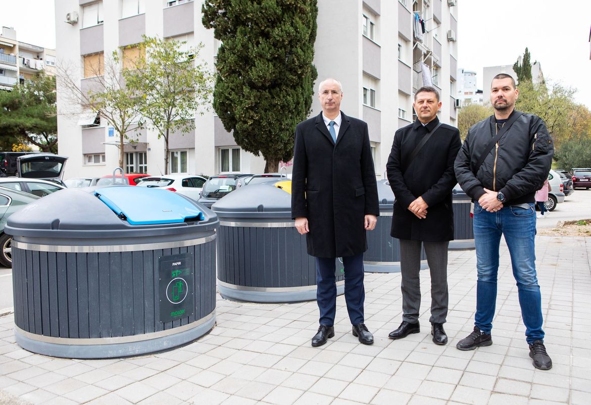 Na splitskim Plokitama 52 polupodzemna kontejnera za odvajanje otpada - Slijedi postavljanje po cijelom gradu