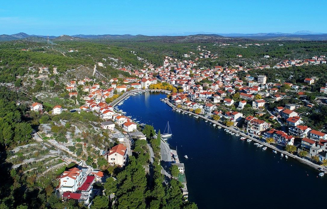 Zatonu pročistač otpadnih voda, a vodovod do Obonjana, Kaprija, Žirja te Lepenice