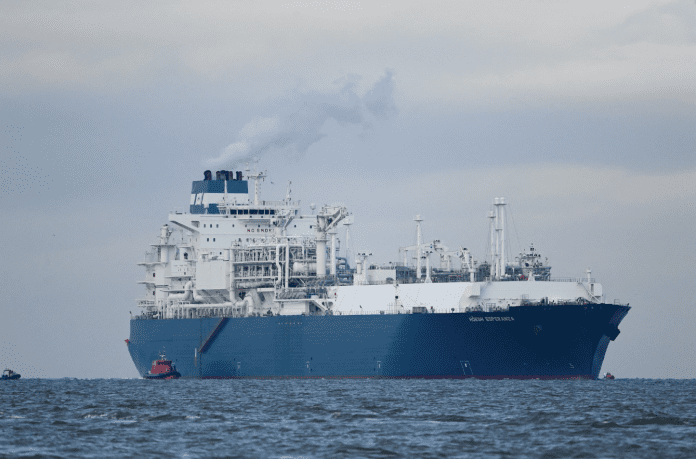 Otvara se prvi njemački LNG terminal: Prvi FSRU brod stigao u Wilhelmshaven