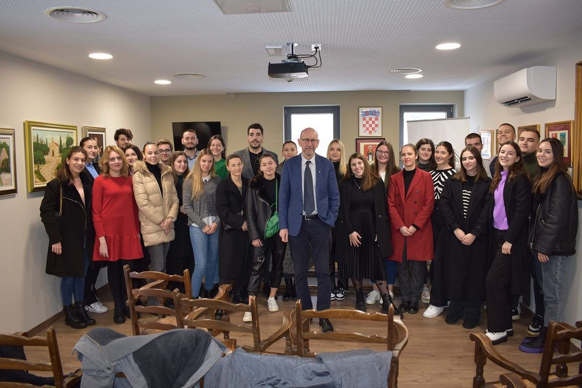 Načelnik Općine Konavle studentima: Nikad nemojte zaboraviti odakle ste potekli jer je to zajedništvo neprocjenjivo!