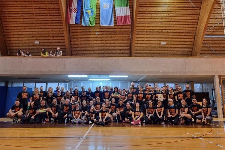 Odbojkaškim turnirom obilježen Mjesec borbe protiv ovisnosti u Umagu - "Ti biraš: izaberi život!"