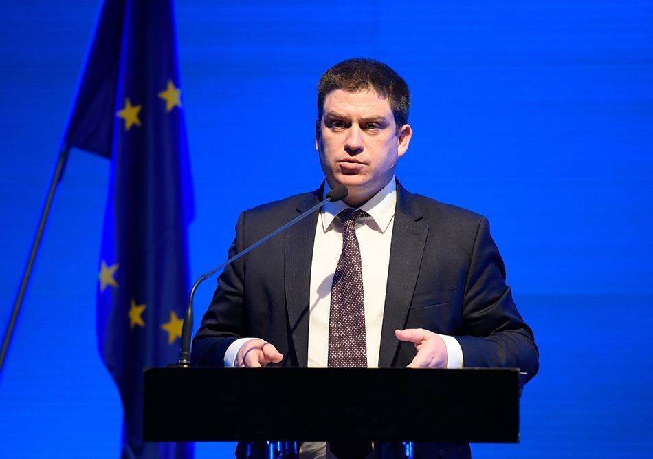 Ministar mora jedan od rijetkih u Vladi koji su "preživjeli" preslagivanja i smjene