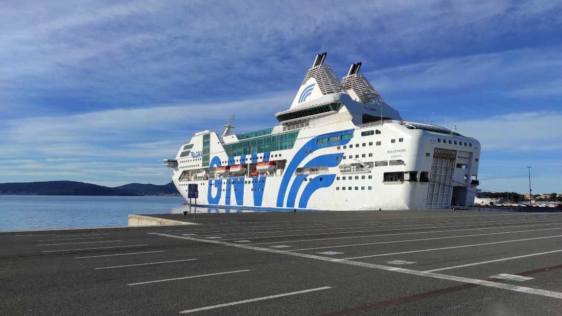 U zadarskoj Gaženici će prezimiti talijanski trajekt Rhapsody