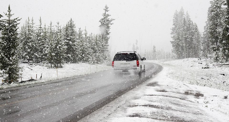 Na cestama kaos zbog snijega, Meteoalarm upozorava: Moguć snijeg i na otocima