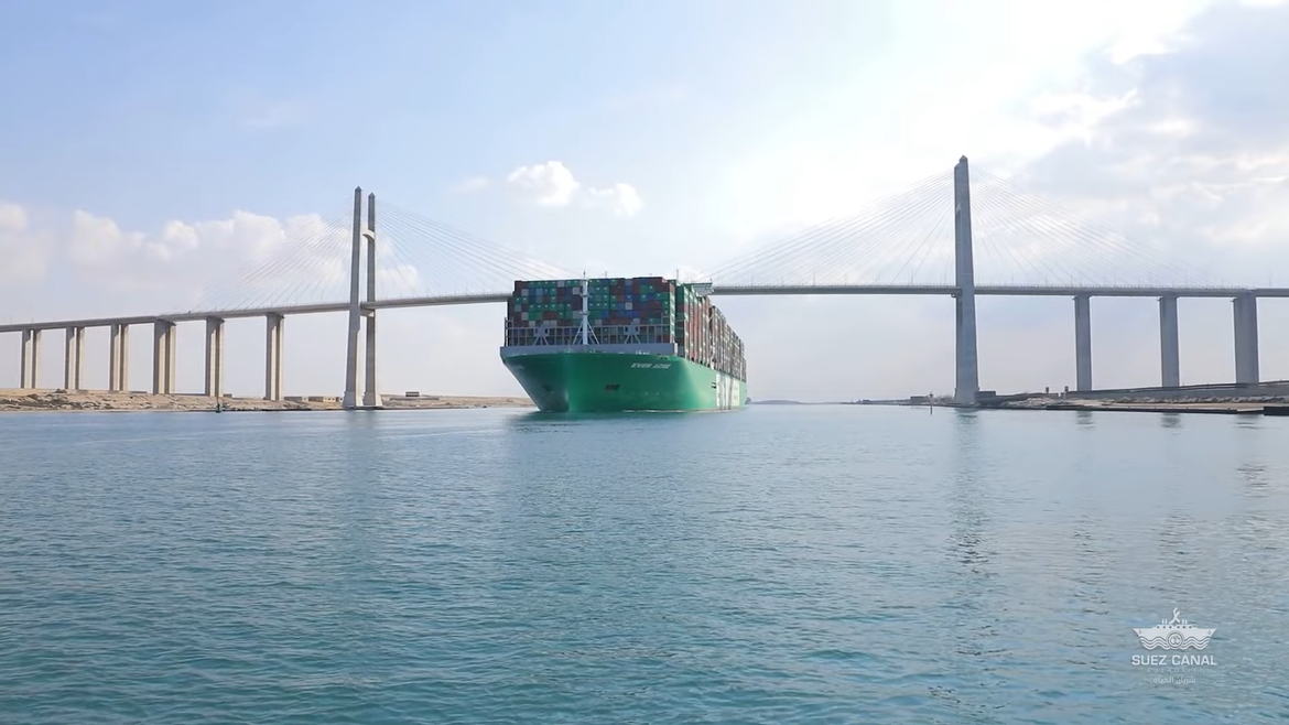 VIDEO Kroz Sueski kanal prošao najveći kontejnerski brod ikad