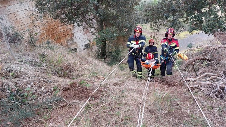 FOTO Osposobljavanje vatrogasaca Istarske županije za spašavanje iz dubina i visina