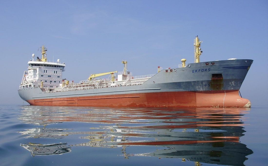 PIRATI OTELI DANSKI TANKER Izgubljen kontakt sa 16 članova posade!