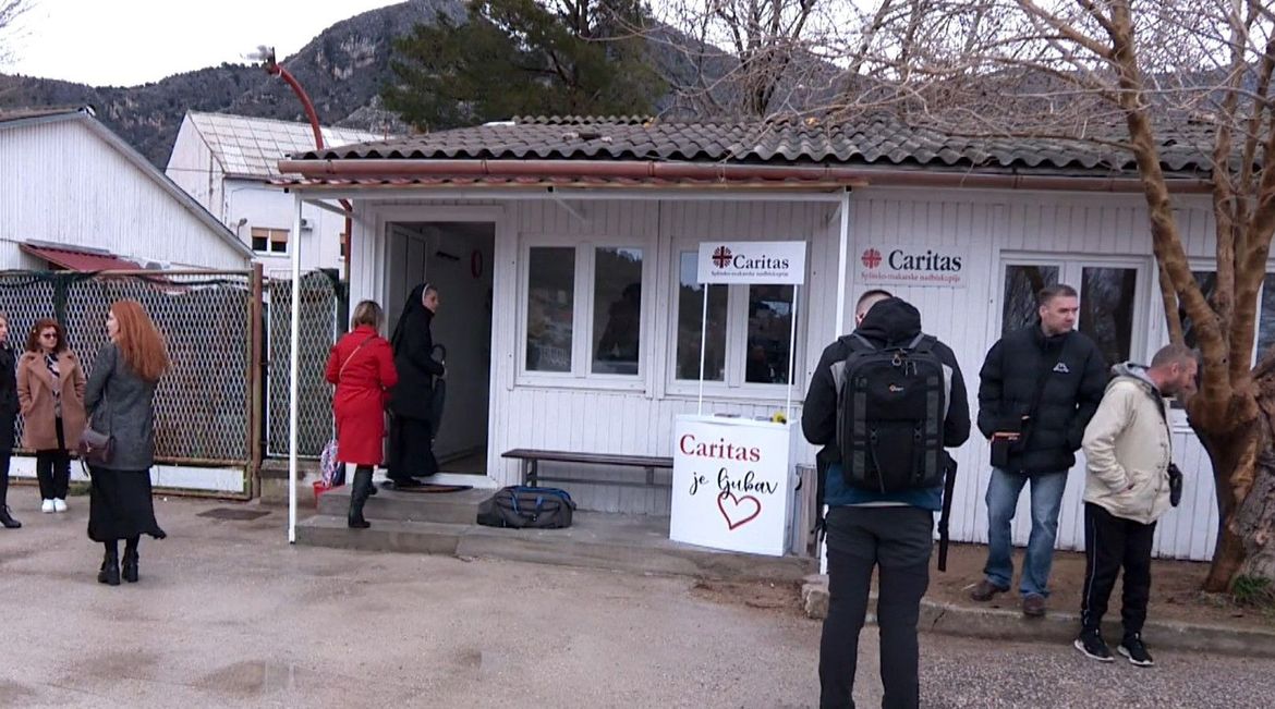 U Omišu otvoreno blagovalište Caritasa Splitsko-makarske nadbiskupije