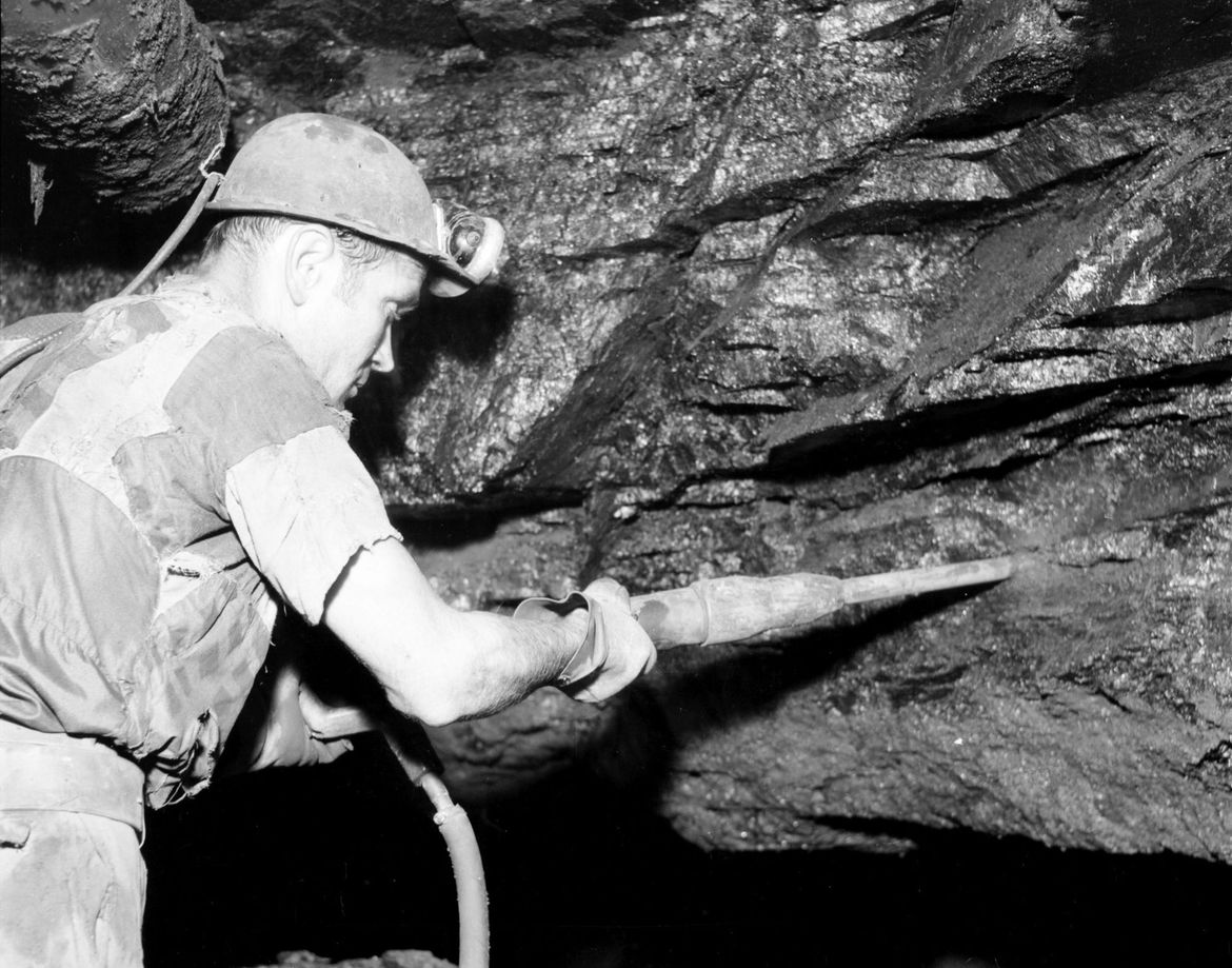 Otvorenje izložbe Žika Tasić: Rudnici i rudari Raše i Labina