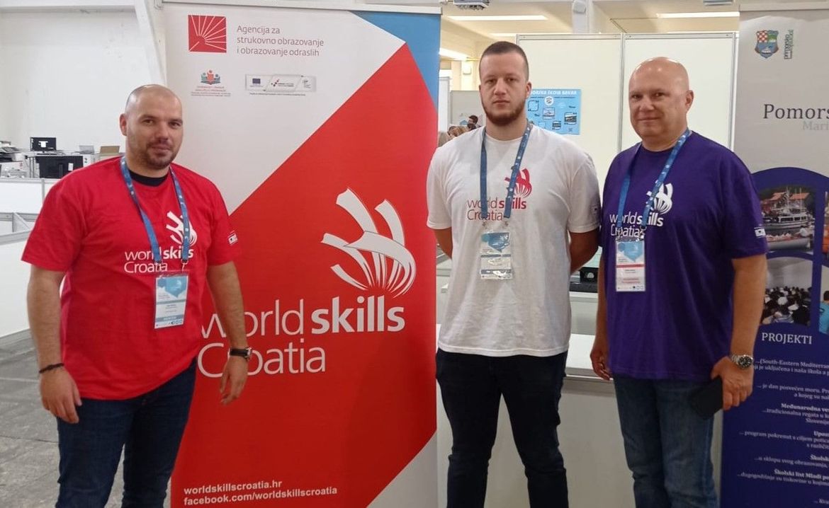 Učenik Pomorske škole Split, Petar Spajić, osvojio prvo mjesto na natjecanju u Zagrebu