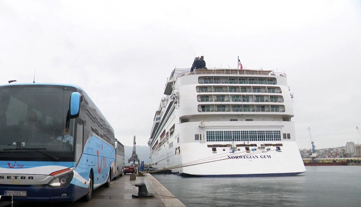 U riječkoj luci sve je više kruzera