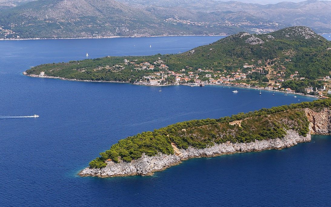 Dva hrvatska otoka među najljepšima u Europi po ocjeni uglednog britanskog lista