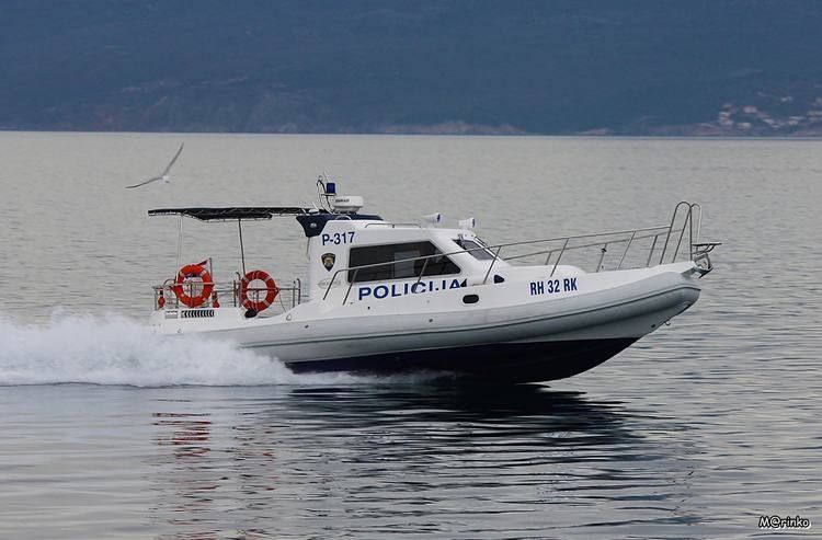 Riječka pomorska policija u tjedan dana zatekla 16 stranaca u nedozvoljenom glisiranju uz obalu