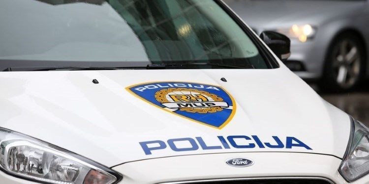 Policija otkrila počinitelja provala u trgovine na Ugljanu, a u međuvremenu s otoka ukradena tri bicikla