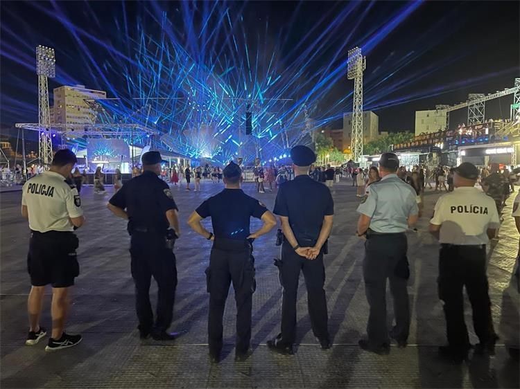 Međunarodne policijske ophodnje u Splitu