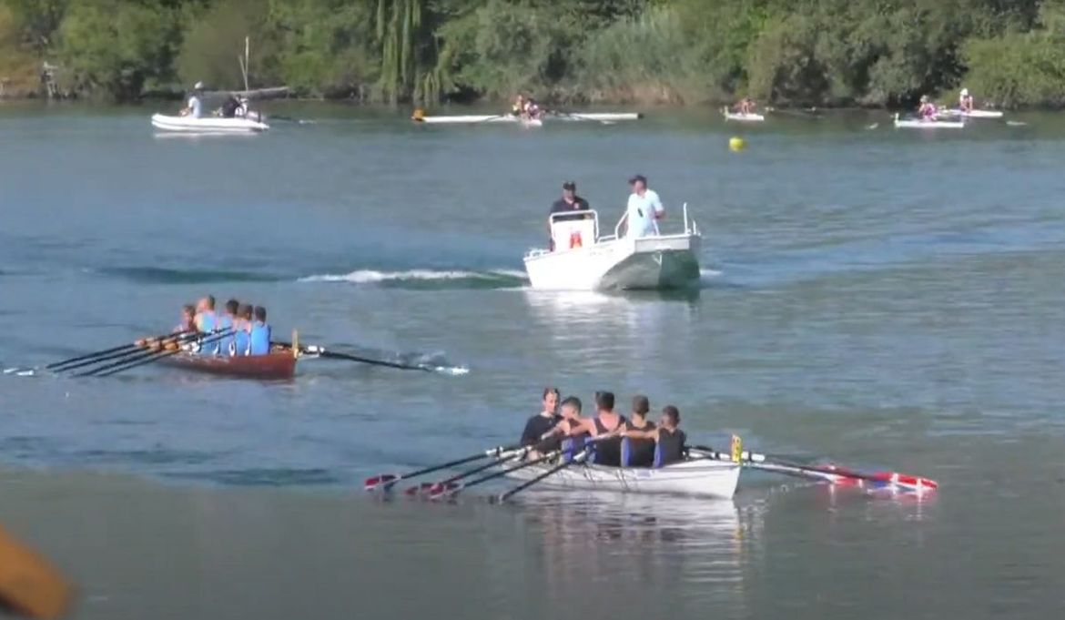 U Metkoviću održan 3. Mini kup veslačka regata